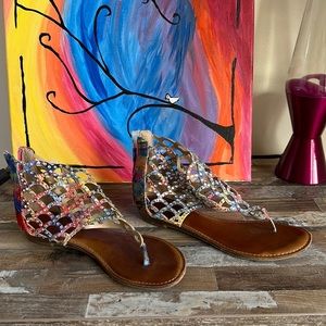 Women sandals size 7
